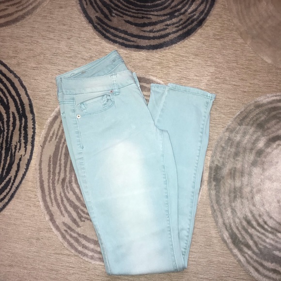 American Eagle Mint green jeans - Picture 2 of 2